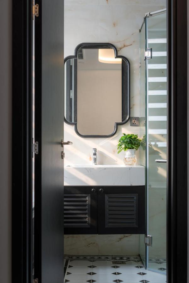 The Galaxy Home Doi Can Hotel And Apartment Hanoï Extérieur photo