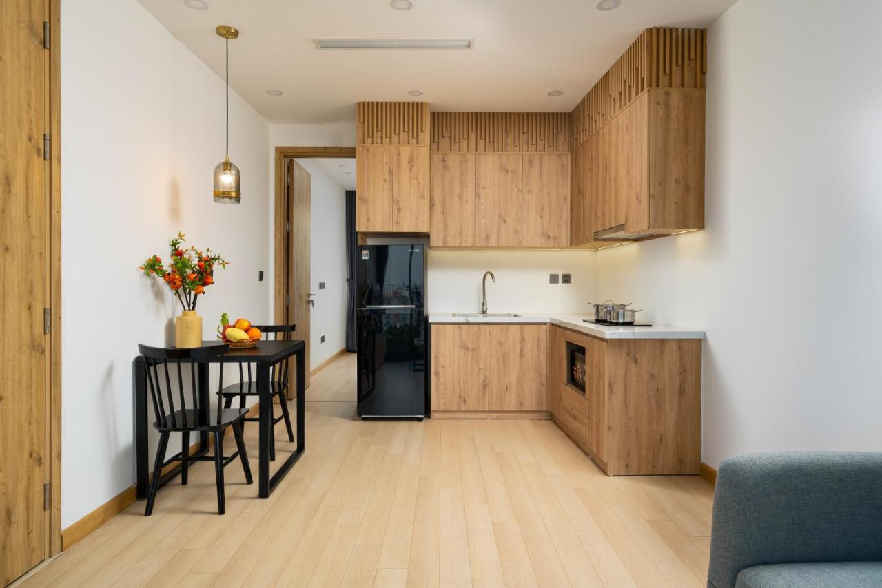 The Galaxy Home Doi Can Hotel And Apartment Hanoï Extérieur photo